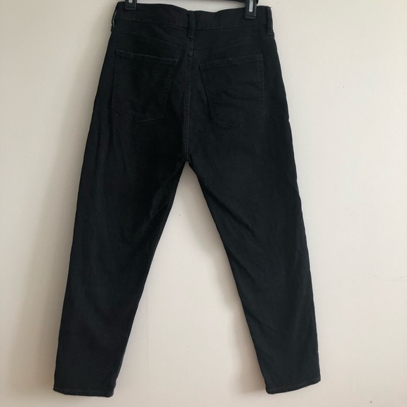 Gap black High Rise Mom jeans - Picture 2 of 6